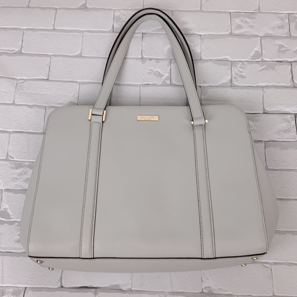 Kate Spade Miles Newbury Lane Leather Shoulder bag. Light gray. Snap zip closure - Picture 13 of 15